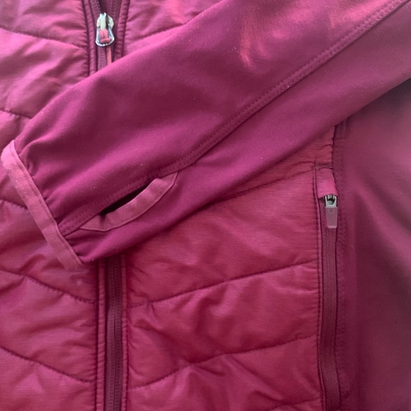 H&M padded outdoor jacket, Maroon, Size Small - Picture 3 of 3